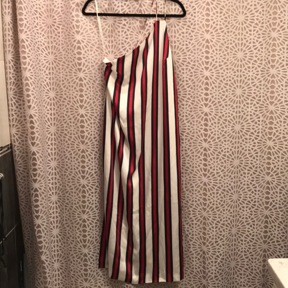 FINDERS KEEPERS: red , blue , white striped dress